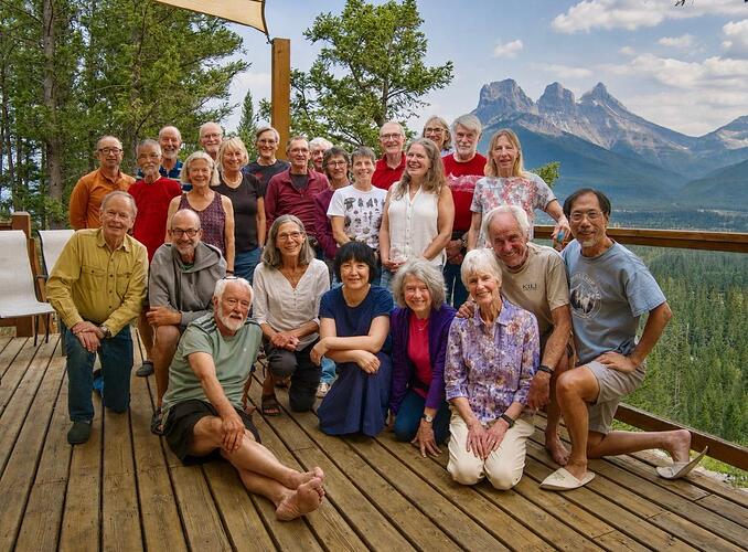 7 Aug - Canmore ACC Hostel with Three Sisters (photo by Ken and edited by Phee)