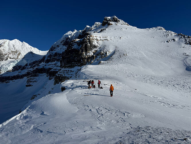 poking around on Barnard Shoulder